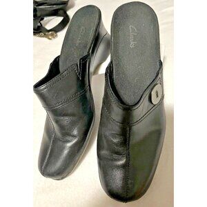Clarks Black Leather Woman's Clogs Slip On, Size US 7.5